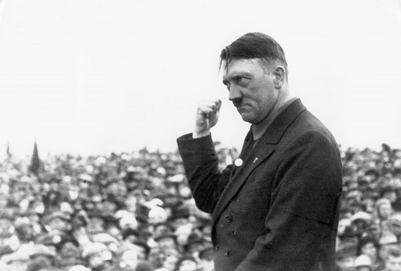 hitler (1).jpeg