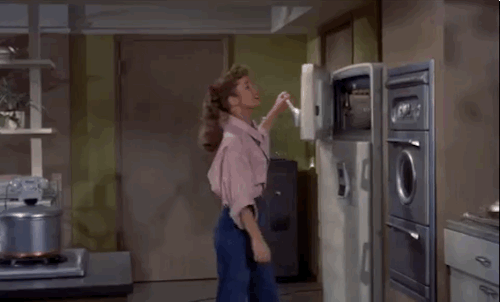 01c888e1bdc11df8d3bd20951146e7bf.gif
