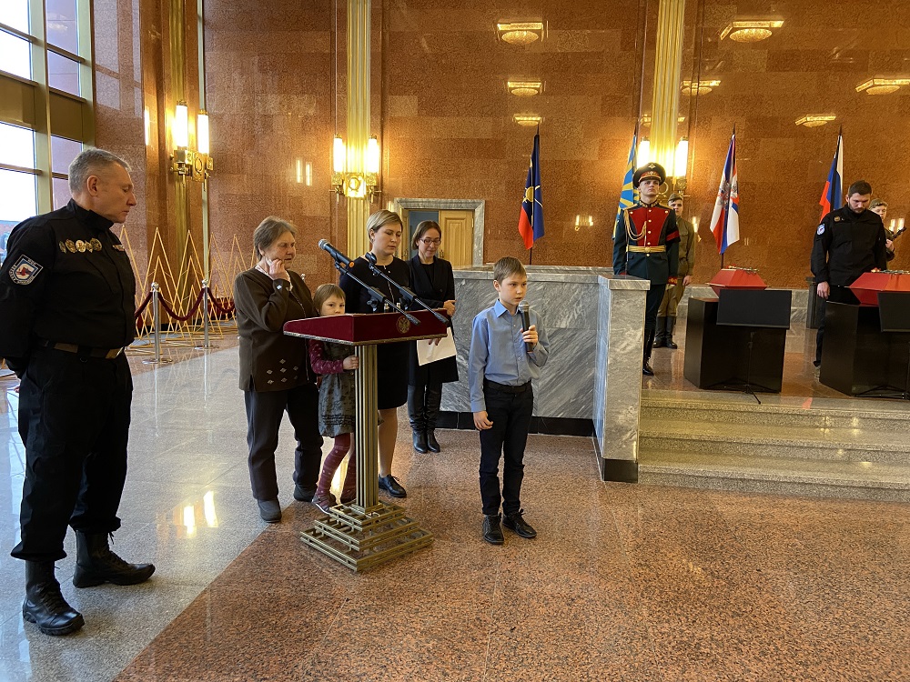 семья попова1.jpg семья попова1.jpg