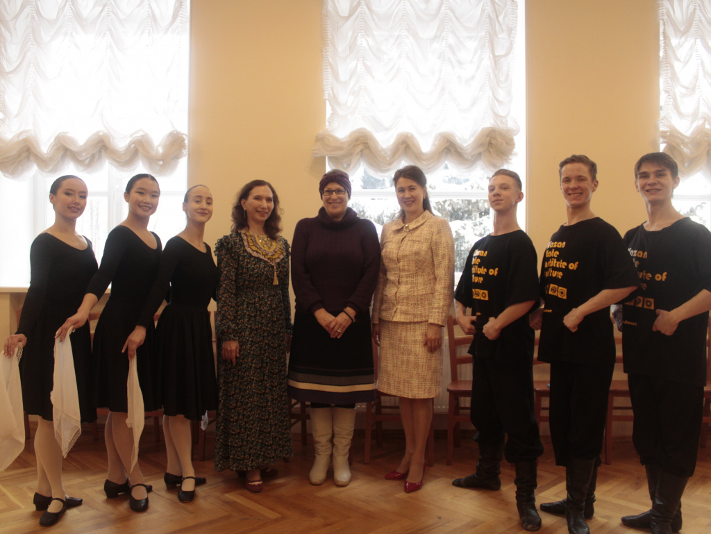 в центре Ахмадиева и Легасова.jpeg в центре Ахмадиева и Легасова.jpeg