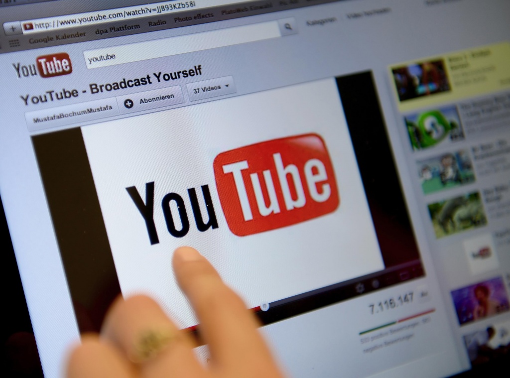 youtube.jpg youtube.jpg