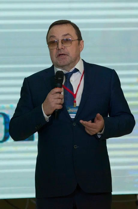 зернов.png