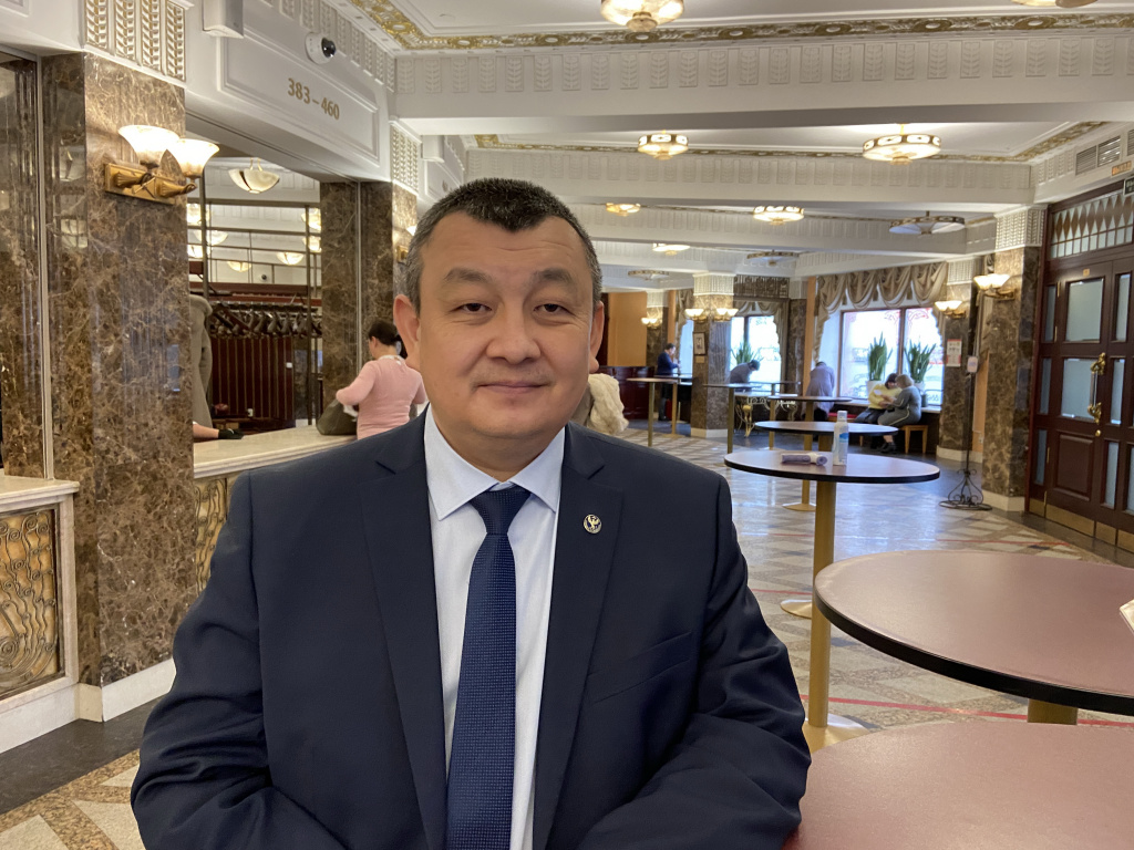 министр блиц.jpg министр блиц.jpg