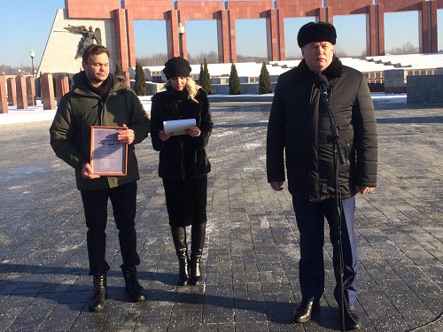 бикбаев.jpg бикбаев.jpg