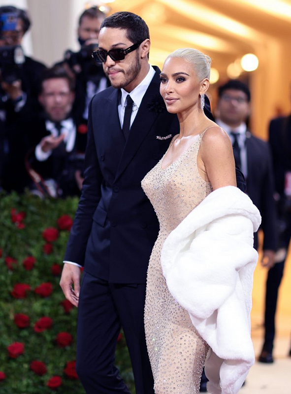 gettyimages-1395060853-756x1024.jpg