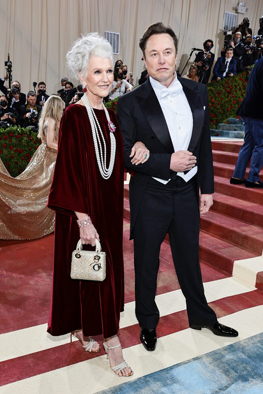 gettyimages-1395043477-683x1024.jpg