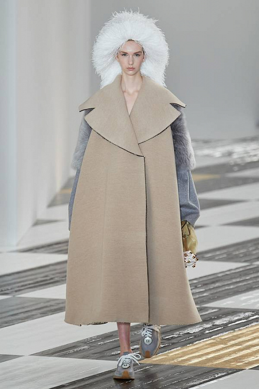 Loewe.jpg