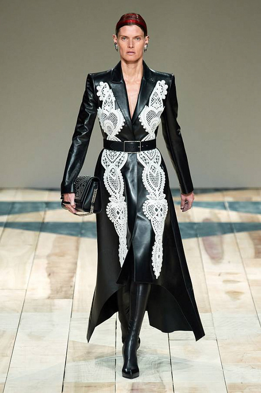 Alexander-McQueen-№.jpg